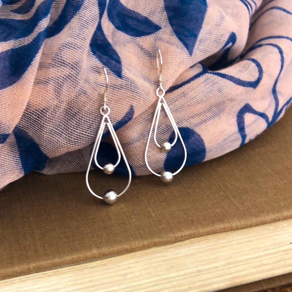 Teardrop and Beads Earring - Picture 1 of 3